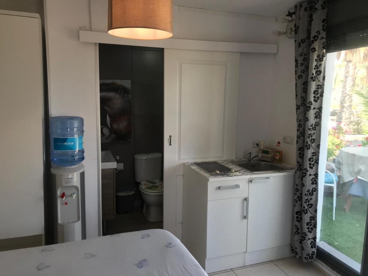 Bungalows & Estudios Los Escullos 알메리아 외부 사진